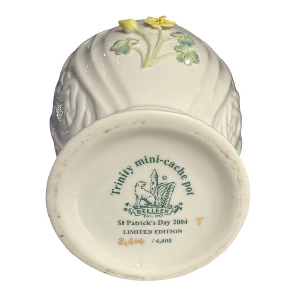 Belleek Trinity Mini-Cache Pot, St. Patrick’s Day 2004, Limited Edition #2614/44 - Picture 5 of 6